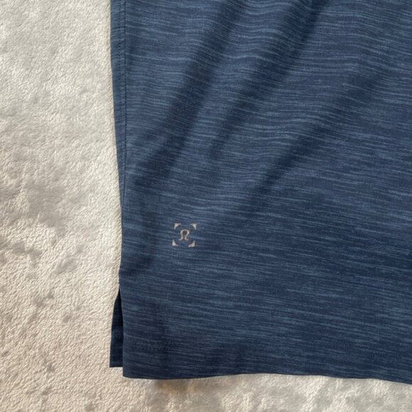 Lululemon ABC Shorts Mens Size Large Navy Blue Textured Athletic - Picture 3 of 6